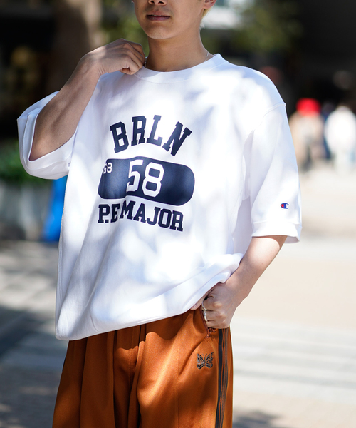 Champion(チャンピオン)の「【Champion / チャンピオン】REVERSE WEAVE HALF SLEEVE SWEAT(スウェット・メンズ・グレー/ネイビー/ホワイト・MEDIUM/LARGE/X-LARGE)」の8枚目の写真