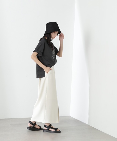 NATURAL BEAUTY BASIC(ナチュラルビューティーベーシック)の「◇サークルロゴボクシーTシャツ(Tシャツ/カットソー・レディース・ライトグリーン/チャコールグレー/オフホワイト・FREE)」の22枚目の写真