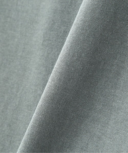 NATURAL BEAUTY BASIC(ナチュラルビューティーベーシック)の「◇サークルロゴボクシーTシャツ(Tシャツ/カットソー・レディース・ライトグリーン/チャコールグレー/オフホワイト・FREE)」の10枚目の写真