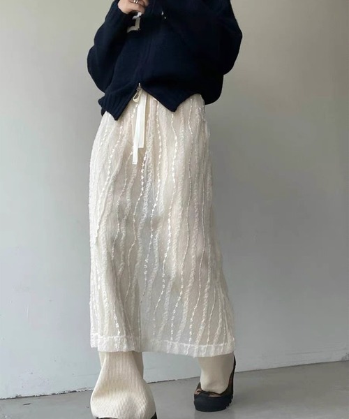 VitaFelice（ヴィータフェリーチェ）の「チュールレース 巻きスカート シアースカート レースラップスカート（スカート・レディース・ブラック/アイボリー・FREE）」の5枚目の写真