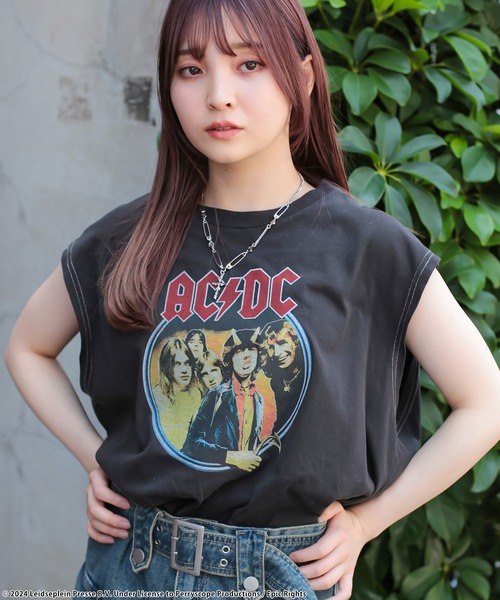 SPINNS（スピンズ）の「バンドTシャツ/Guns N' Roses/Metallica/Sex Pistols（Tシャツ/カットソー・レディース・その他3/その他2/その他1/その他/その他4/その他5/その他6/その他8・ONESIZE）」の2枚目の写真