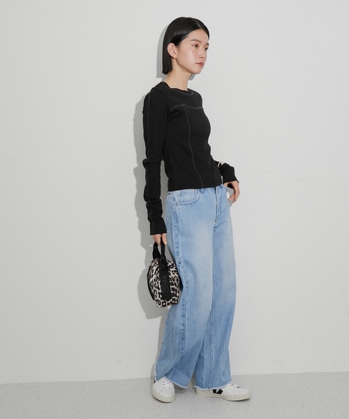 ADAM ET ROPE'（アダムエロペ）の「【GANNI(ガニー)】RECYCLED TECH POUCH PRINT（ハンドバッグ・レディース・ブラウン・FREE）」の6枚目の写真