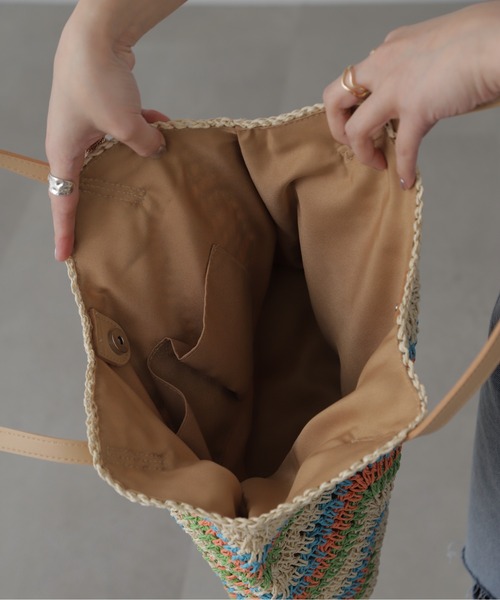 FREE'S MART（フリーズマート）の「◆ジグザグペーパートートバッグ（トートバッグ・レディース・ブルー/ベージュ・ﾌﾘ-）」の9枚目の写真