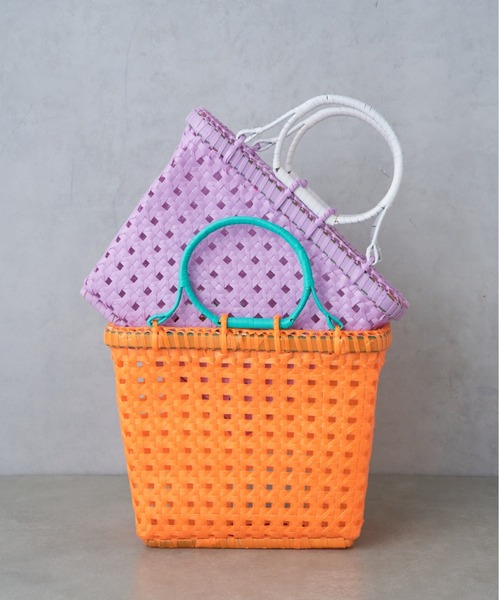Actually（アクチュアリー）の「Lila Basket Sサイズ（かごバッグ・レディース・オレンジ/ラベンダー・フリー）」の3枚目の写真