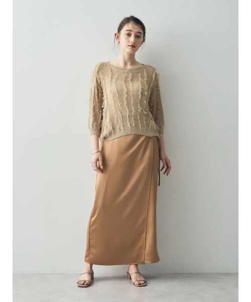 YECCA VECCA（イェッカヴェッカ）の「ラップ風サテンロングスカート（スカート・レディース・ピンクベージュ/ネイビー/キャメル・S/M）」の4枚目の写真