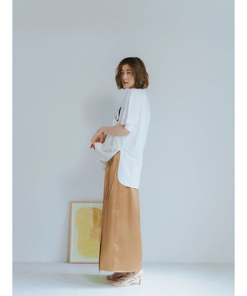 YECCA VECCA（イェッカヴェッカ）の「ラップ風サテンロングスカート（スカート・レディース・ピンクベージュ/ネイビー/キャメル・S/M）」の19枚目の写真