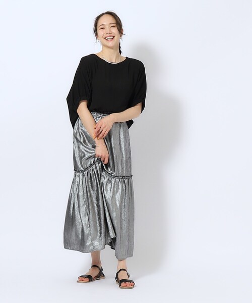 Cutie Blonde（キューティーブロンド）の「◆キラキラ箔プリント ティアードスカート（スカート・レディース・シルバー系その他/ピンク系/シルバー・00）」の6枚目の写真