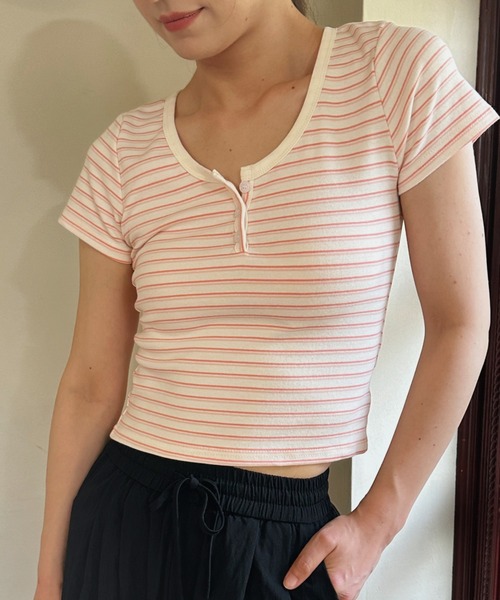 aimoha(アイモハ)の「縞柄カットソー (SS)(Tシャツ/カットソー・レディース・ピンク/ブルー・LARGE/SMALL/MEDIUM)」の2枚目の写真