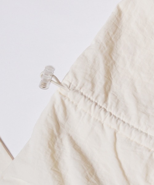 coca(coca)(コカ)の「ナイロンタッサーサロペット(サロペット/オーバーオール・レディース・ブラック/アイボリー・L/M)」の6枚目の写真