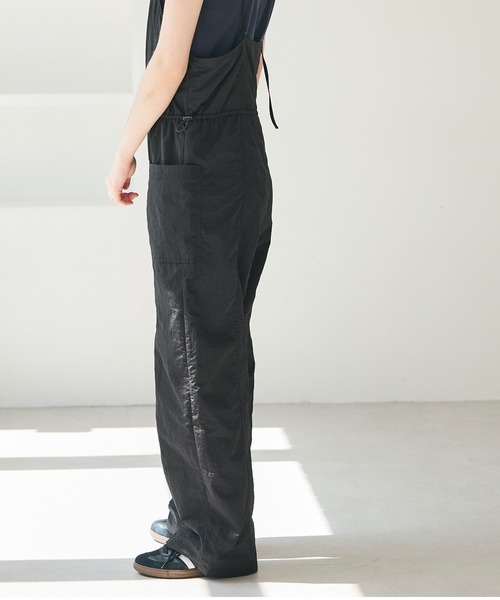 coca(coca)(コカ)の「ナイロンタッサーサロペット(サロペット/オーバーオール・レディース・ブラック/アイボリー・L/M)」の16枚目の写真