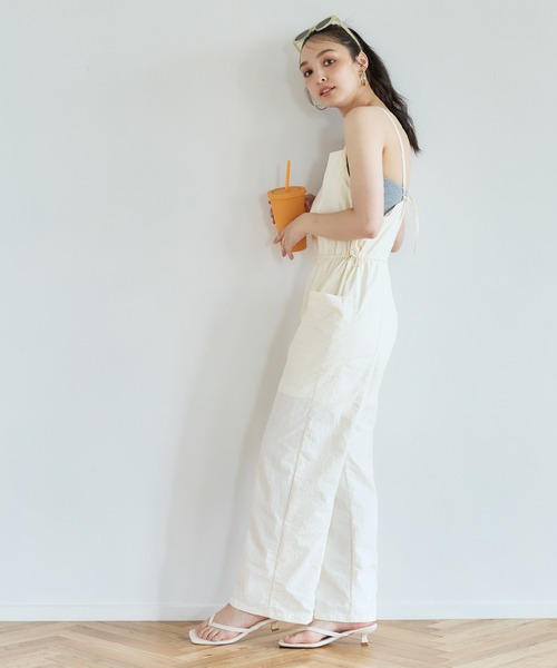 coca(coca)(コカ)の「ナイロンタッサーサロペット(サロペット/オーバーオール・レディース・ブラック/アイボリー・L/M)」の10枚目の写真