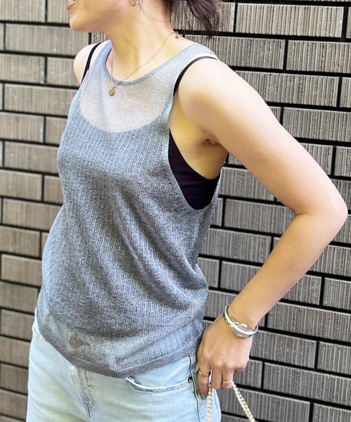 Rouge vif（ルージュヴィフ）の「針抜きシアーメタリックアメスリニットタンク（タンクトップ・レディース・グレー/ブラック・フリー）」の2枚目の写真