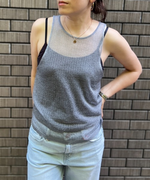 Rouge vif（ルージュヴィフ）の「針抜きシアーメタリックアメスリニットタンク（タンクトップ・レディース・グレー/ブラック・フリー）」の20枚目の写真
