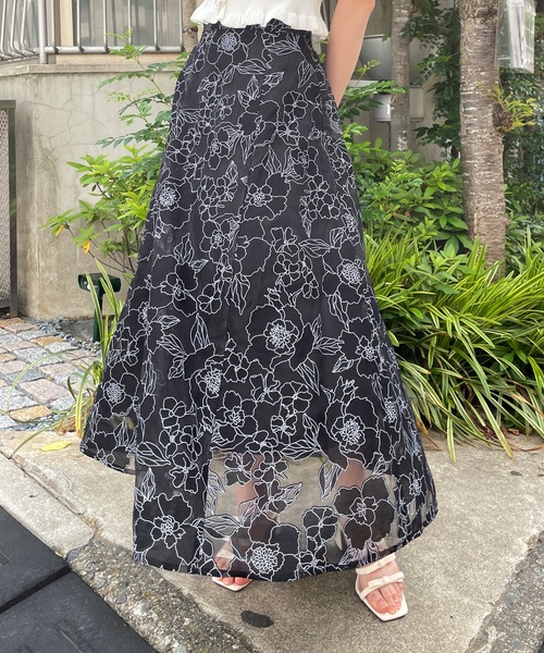 abc une face（アーベーセーアンフェイス）の「バックレーシングフレアスカート（スカート・レディース・グレー系その他/ブラック/ホワイト/ブラック系その他/ホワイト系その他/ブラック系その他2・FREE）」の4枚目の写真