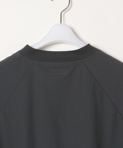 NUMERALS（ヌメラルズ）の「【NUMERALS】フィールドTEE（Tシャツ/カットソー・メンズ・チャコール/ベージュ/パープル/ブラック・MEDIUM/LARGE）」の5枚目の写真