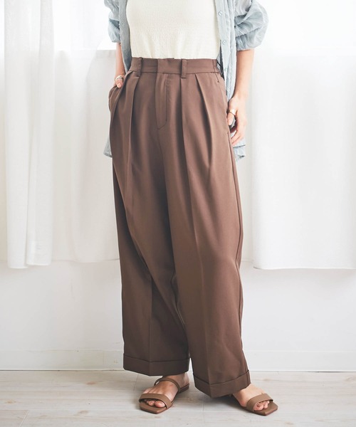 mil(ミル)の「【小柄さん向けサイズあり】ダブルタックパンツ【新色追加】(その他パンツ・レディース・ダークブラウン/チャコールグレー/ライトグリーン/イエロー/ダークブラウン系/ブラック/カーキ/グレイッシュベージュ・M-Short/M-Regular/S-Regular/S-Short/FREE)」の3枚目の写真