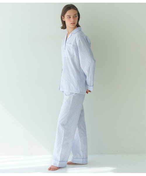 PEACH JOHN（ピーチジョン）の「【ホテルライクなスタンダードパジャマ♪程よいハリ感できれいなシルエット】コットン混シャツパジャマ（ルームウェア/パジャマ・レディース・グレイッシュブルー/ダークラベンダー/ライトブルー・S/M/M/L）」の15枚目の写真