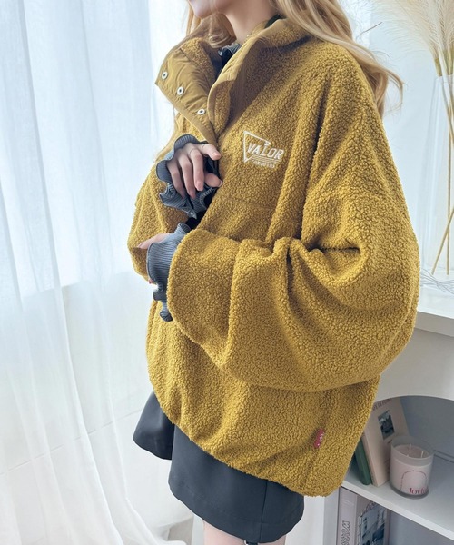 Java(ジャバ)の「《Javaジャバコラボ》もこもこボリューム袖がこなれカジュアル。パイピングスタンドボアブルゾン(ブルゾン・レディース・イエロー/ブラック/レッド/オフホワイト/ブルー/マスタード・X-LARGE/SMALL/MEDIUM/LARGE)」の5枚目の写真