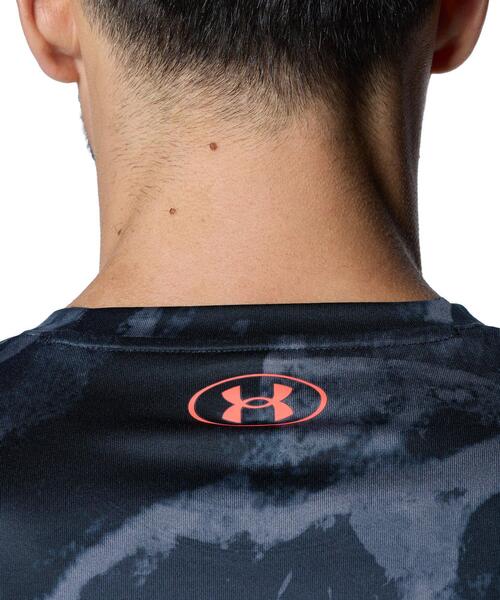 UNDER ARMOUR(アンダーアーマー)の「UAテック プリント ロングスリーブ Tシャツ(トレーニング/メンズ)(Tシャツ/カットソー・メンズ・ブラック・M/S/2XL/L/XL)」の5枚目の写真