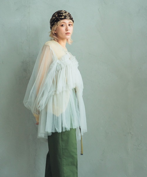 ORIENT MILLINERY(オリエント ミリナリー)の「DYLI【ディリ】チュールxニット ドッキング ブルゾン系カーディガン(カーディガン/ボレロ・レディース・ブラック系その他/ブラック/グリーン系その他/ライトグレー系/オレンジ系/ネイビー系・FREE)」の19枚目の写真