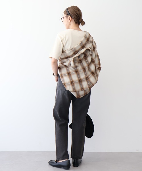 AMERICAN HOLIC(アメリカンホリック)の「抗菌防臭リブ5分袖カットプルオーバー(Tシャツ/カットソー・レディース・チャコールグレー/アイボリー/その他7/ホワイト系その他4・M/L)」の11枚目の写真