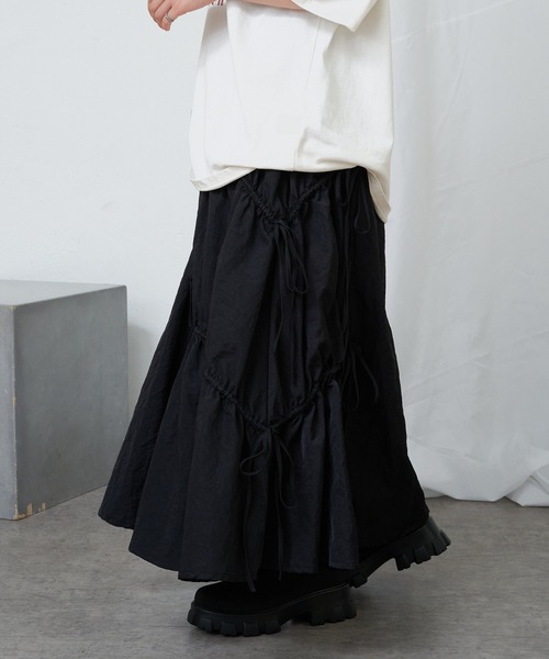 RAY CASSIN（レイカズン）の「ドロストリボンフレアスカート（スカート・レディース・ブラック/アイボリー/グレー・FREE）」の16枚目の写真