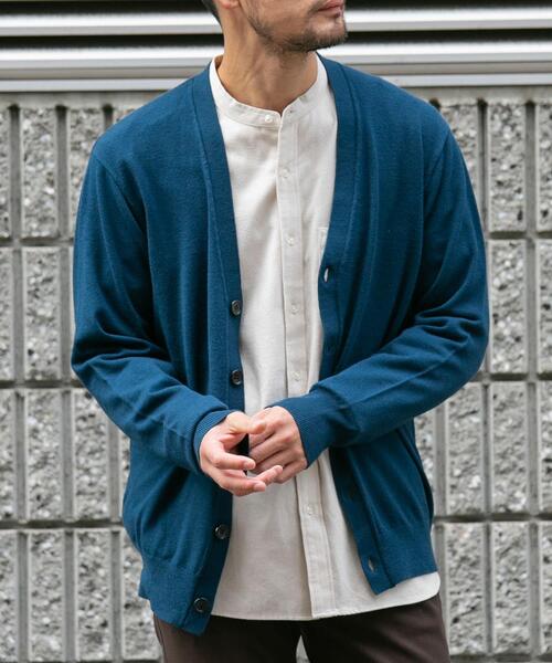 URBAN RESEARCH ROSSO MEN（アーバンリサーチロッソメン）の「『WEB限定』ウォッシャブルストレッチVネックニットカーディガン（カーディガン/ボレロ・メンズ・ブラウン/ネイビー/ブラック/グレー・MEDIUM/LARGE）」の13枚目の写真