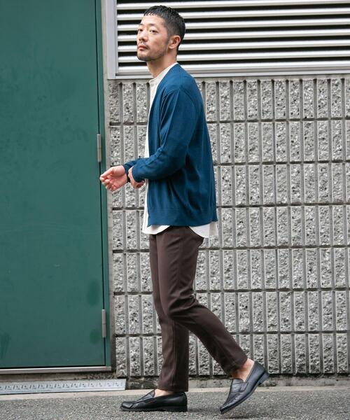 URBAN RESEARCH ROSSO MEN（アーバンリサーチロッソメン）の「『WEB限定』ウォッシャブルストレッチVネックニットカーディガン（カーディガン/ボレロ・メンズ・ブラウン/ネイビー/ブラック/グレー・MEDIUM/LARGE）」の17枚目の写真