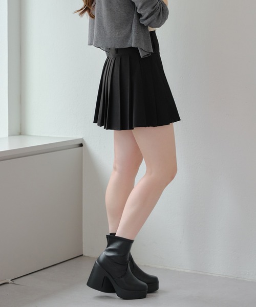 Remind me and forever（リマインドミーアンドフォーエバー）の「ショートブーツ（ブーツ・レディース・アイボリー/ブラック・MEDIUM/X-LARGE/SMALL/LARGE）」の6枚目の写真