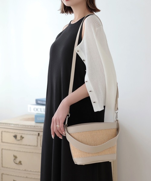 Little&More(リトルアンドモア)の「麦わらハンドバッグ(ハンドバッグ・レディース・ホワイト/ブラック・ONE SIZE)」の12枚目の写真