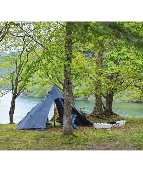 koti BEAUTY&YOUTH(コティ ビューティアンドユース)の「<TARPtoTARP × koti BEAUTY&YOUTH> Arkitent/テント(アウトドアグッズ・メンズ・ダークグレー・フリ-)」の11枚目の写真
