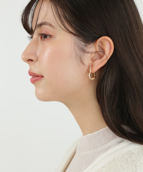 JILL STUART(ジルスチュアート)の「◆<LUV AJ>ハートビジューフープピアス(ネックレス・レディース・ゴールド/シルバー・フリ-)」の1枚目の写真