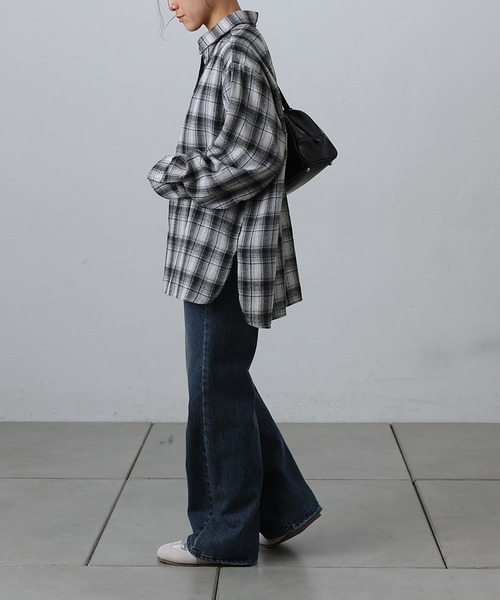 COLONY 2139（コロニートゥーワンスリーナイン）の「チェックオーバーシャツ（シャツ/ブラウス・レディース・チャコールグレー/ブラック/ブラウン/ネイビー・FREE）」の19枚目の写真