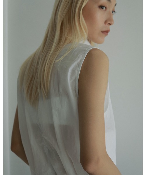 anuke(アンヌーク)の「Nylon Sleeveless Blouson(Tシャツ/カットソー・レディース・ブルー系その他/ホワイト/チャコールグレー・FREE)」の12枚目の写真