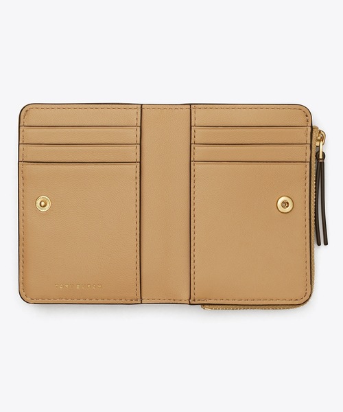 TORY BURCH（トリーバーチ）の「キラ シェブロン バイフォールド ウォレット（財布・レディース・レモンイエロー・ONE SIZE）」の3枚目の写真