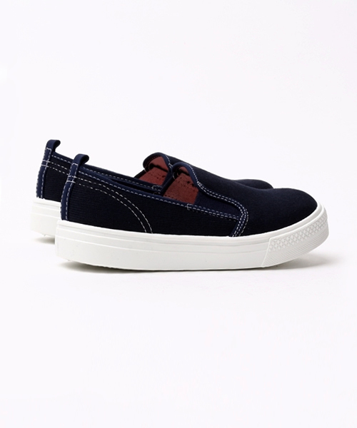 Champion(チャンピオン)の「日本製 ベビー キッズ チャンピオン スリッポンスニーカー Champion KIDS SLIP-ON CPN P012(スニーカー・キッズ・グレー/ネイビー/カモフラージュ・17cm/15cm/14cm/18cm/16cm)」の6枚目の写真