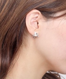 メタルフラワーピアス