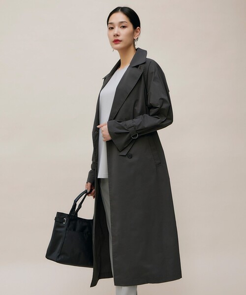 ICB(アイシービー)の「【撥水加工】メモリーストレッチタフタ トレンチコート(トレンチコート・レディース・カーキ系/グレー系・40/42/44/46/48)」の2枚目の写真