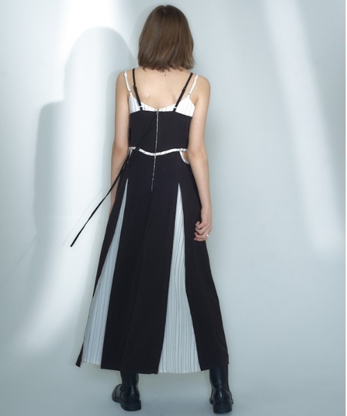 Muel Chic（ミュエルシック）の「Shing one-piece シングワンピース（ワンピース・レディース・ブラック/ベージュ/グレー・FREE）」の5枚目の写真