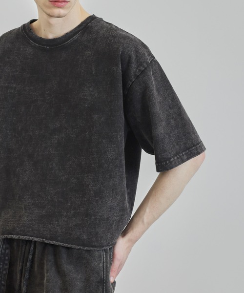 Ruelle（ルーエル）の「【Ruelle】Pigment-Dyed Cropped T-Shirt / ピグメント加工クロップド丈Tシャツ（Tシャツ/カットソー・メンズ・ブラック/アッシュグレー・L/M/S）」の16枚目の写真