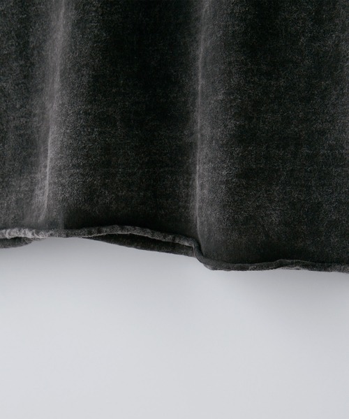 Ruelle（ルーエル）の「【Ruelle】Pigment-Dyed Cropped T-Shirt / ピグメント加工クロップド丈Tシャツ（Tシャツ/カットソー・メンズ・ブラック/アッシュグレー・L/M/S）」の11枚目の写真