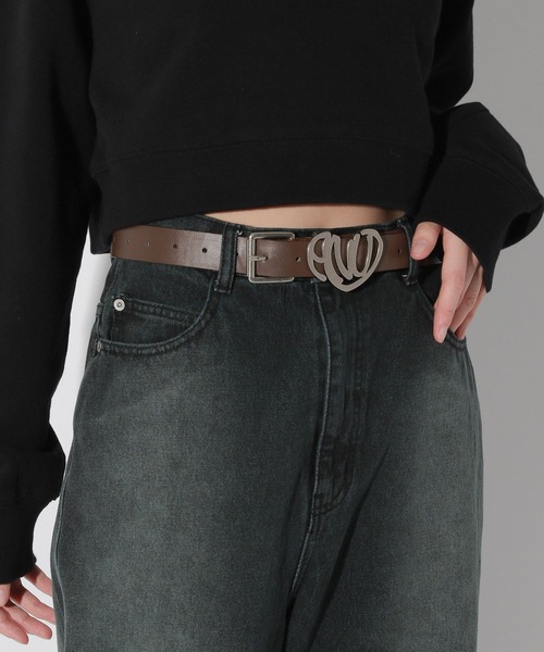 Anui（アニュイ）の「【UNISEX】ハートロゴベルト（ベルト・レディース・ダークブラウン/ブラック・FREE）」の5枚目の写真