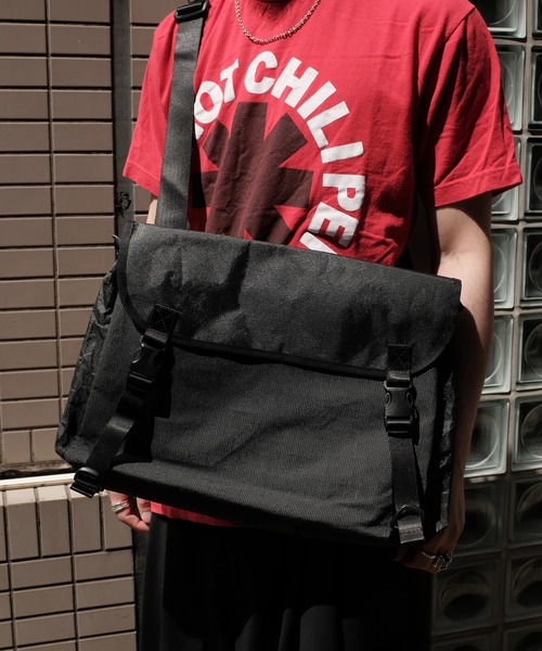 BURLAP OUTFITTER(バーラップアウトフィッター)の「【BURLAP OUTFITTER / バーラップアウトフィッター】CS MUSSET BAG(ショルダーバッグ・メンズ・ブラック・FREE)」の6枚目の写真