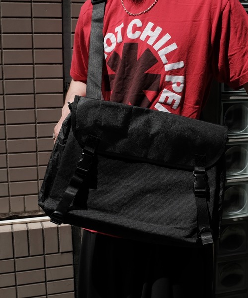 BURLAP OUTFITTER(バーラップアウトフィッター)の「【BURLAP OUTFITTER / バーラップアウトフィッター】CS MUSSET BAG(ショルダーバッグ・メンズ・ブラック・FREE)」の7枚目の写真