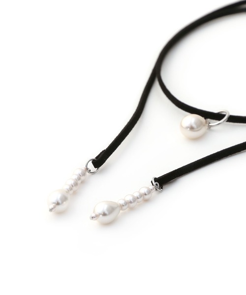 colleca la（コレカラ）の「パール付き コードチョーカーネックレス/ラリエット（チョーカー・レディース・ブラック・FREE）」の8枚目の写真