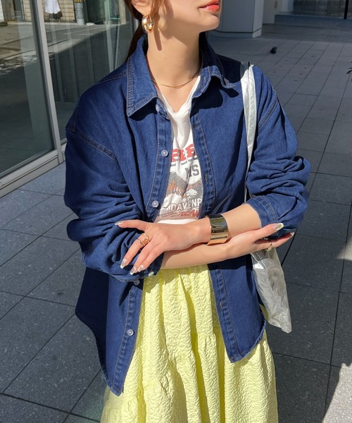 ABYS（アビス）の「オーバーサイズ デニムシャツ（シャツ/ブラウス・レディース・インディゴブルー・SMALL/MEDIUM/LARGE）」の22枚目の写真
