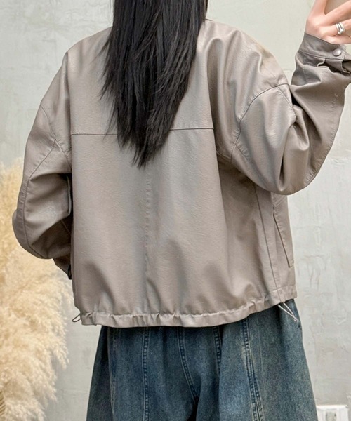 aimoha（アイモハ）の「クラシックカラーデザインPUレザージャケット（ライダースジャケット・レディース・ブラック/カーキ/グレー・MEDIUM/LARGE）」の13枚目の写真