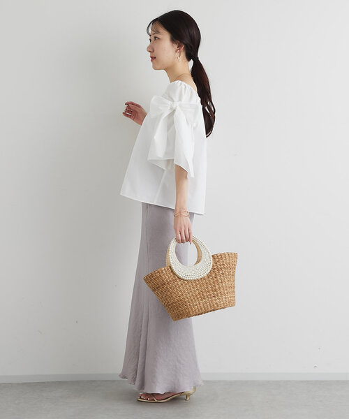 La boutique BonBon リボンフレアスリーブブラウス　完売品 La boutique Bonbon ブラウス シャツ 「新色追加」リボンフレア