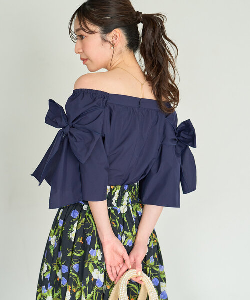 La boutique BonBon リボンフレアスリーブブラウス　完売品 La boutique Bonbon ブラウス シャツ 「新色追加」リボンフレア