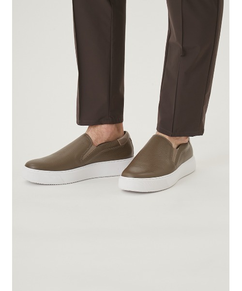 AOURE（アウール）の「DEVICE1 イタリアンレザースリッポン